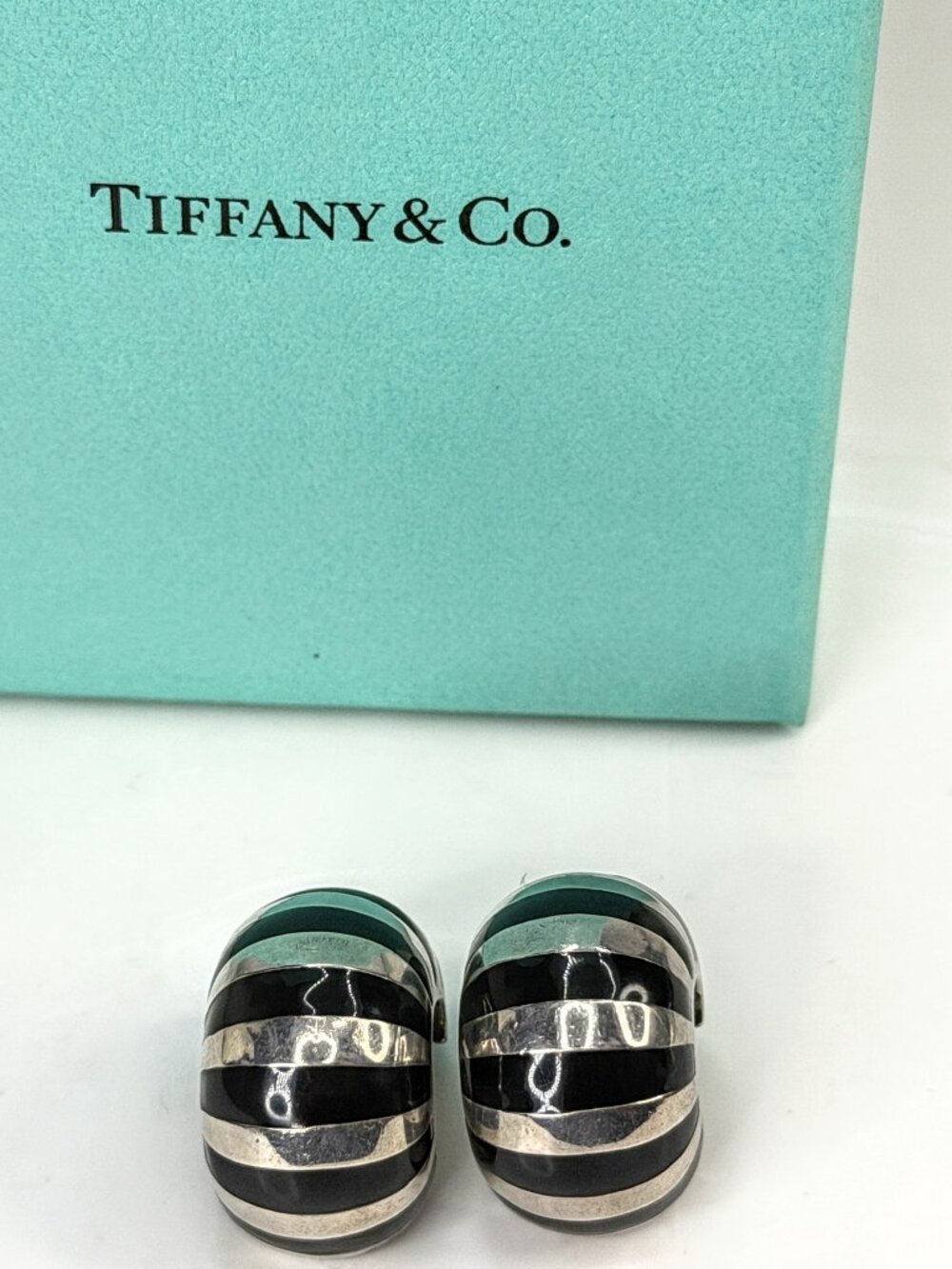 Vintage Tiffany & Co 925 Black Enamel Stripe Clip Earrings 1980s 28.7g JR2029